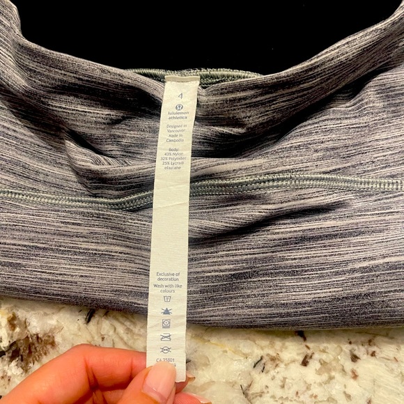 Lululemon/Alo-Lululemon Crop Leggings Gray Black size 4 and Alo Yoga XS bundle - Picture 1 of 6